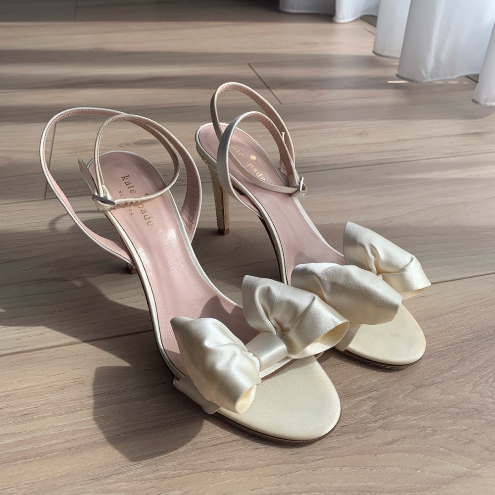 Kate Spade Cream Bow Sandals